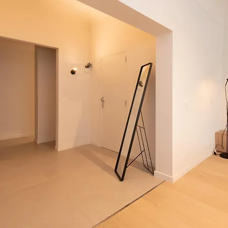 Deluxe 3 Bedrooms With Casino View And Free Parking Apartment *