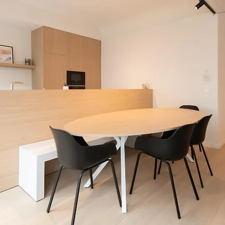 Apartment Deluxe 3 Bedrooms With Casino View And Free Parking *