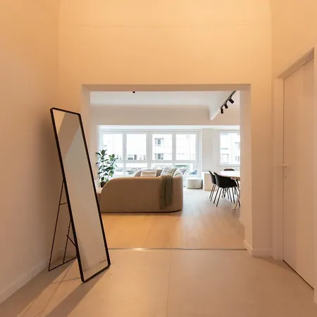 Deluxe 3 Bedrooms With Casino View And Free Parking Apartment *