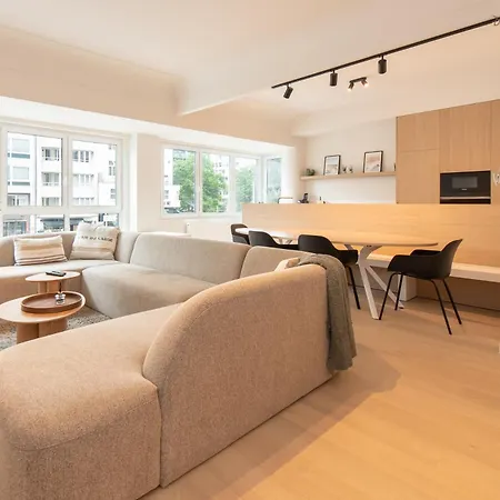 Deluxe 3 Bedrooms With Casino View And Free Parking Apartment Ostend