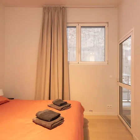 Deluxe 3 Bedrooms With Casino View And Free Parking *